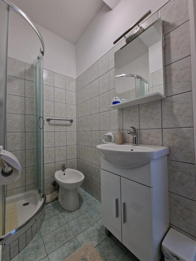Apartment Sostaric Vrh  Buitenkant foto