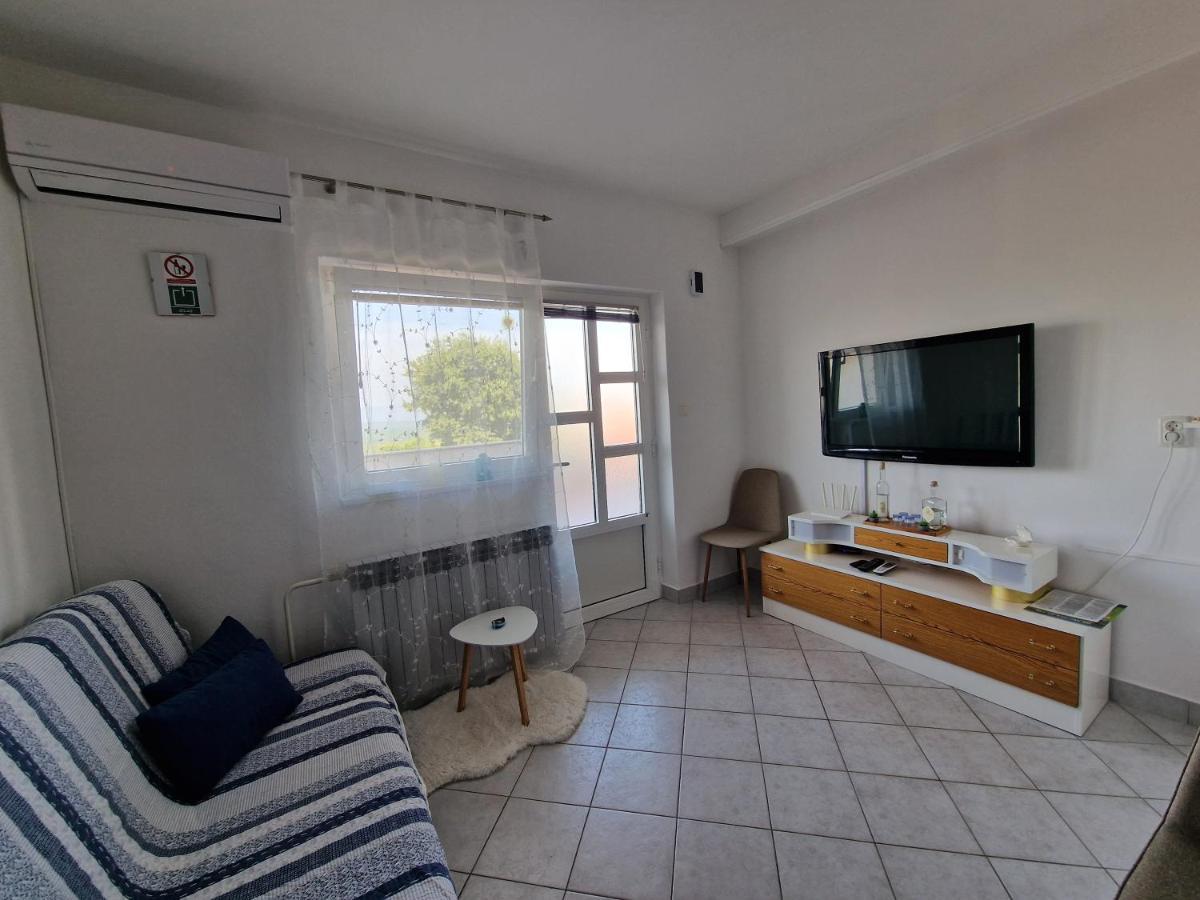 Apartment Sostaric Vrh  Buitenkant foto